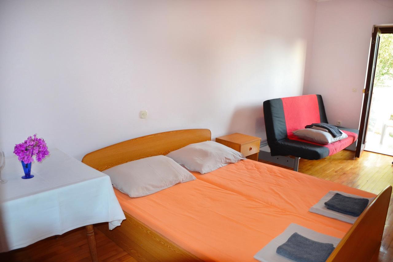 Apartments Summersong โนวาลยา ภายนอก รูปภาพ